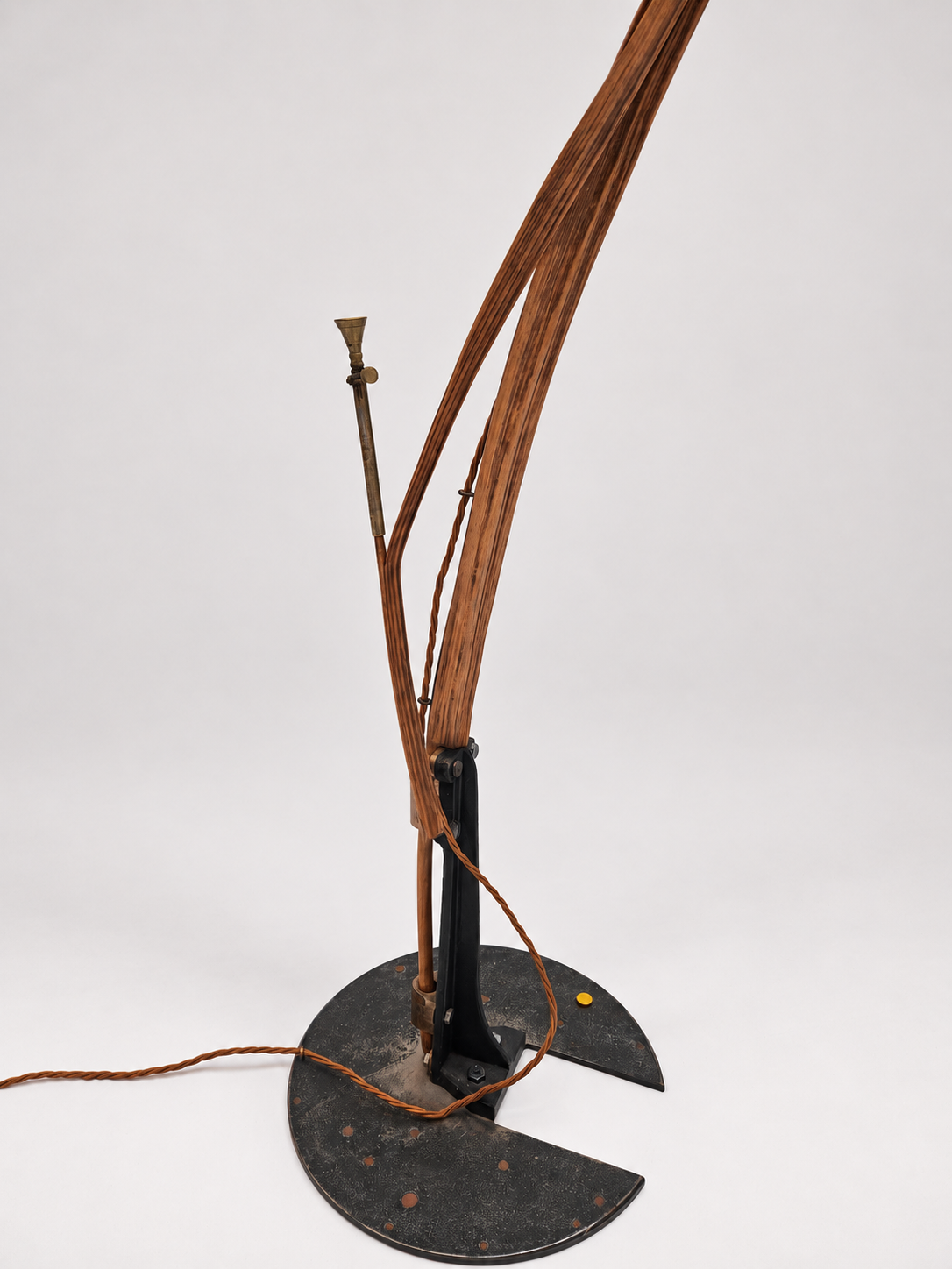 Horn & Halo_Ambiant Light_Unique Piece_Unperfect Design (7) Designer Lamp Unique Lamp from Unperfect Design