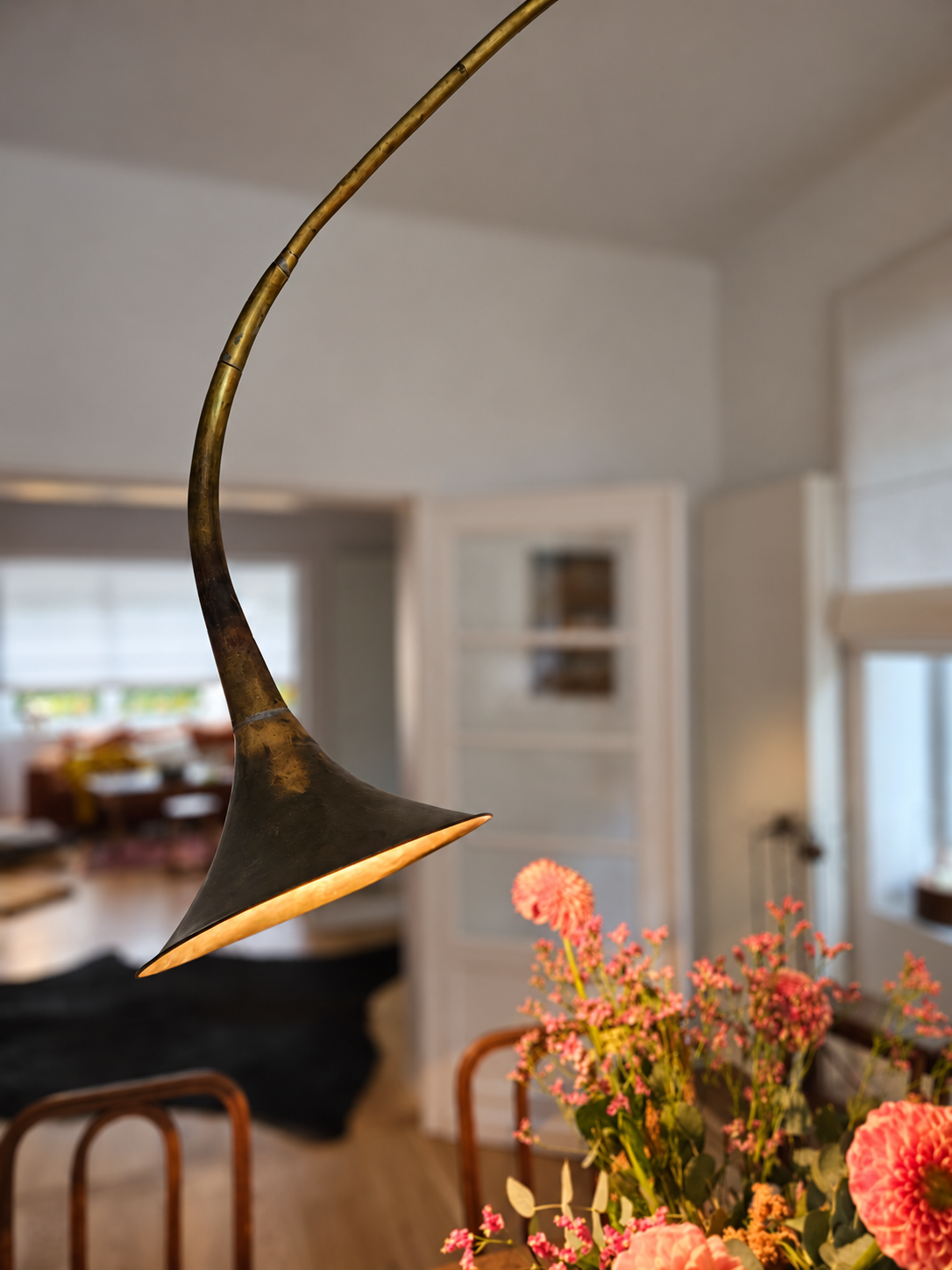 Horn & Halo_Ambiant Light_Unique Piece_Unperfect Design 9 (1) Designer Lamp Unique Lamp from Unperfect Design